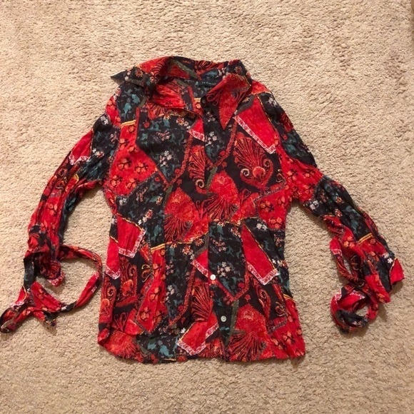 3/$25 🙌🏼  Y2K Vintage Le Caviar Pattern Button Down M - Picture 2 of 4